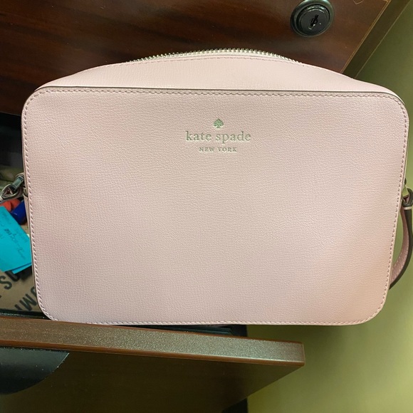 kate spade Handbags - Kate spade Harper crossbody in pink